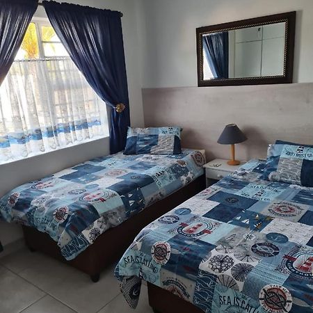 Flamingo Park Langebaan, 2 Bedroom Apartment Kültér fotó